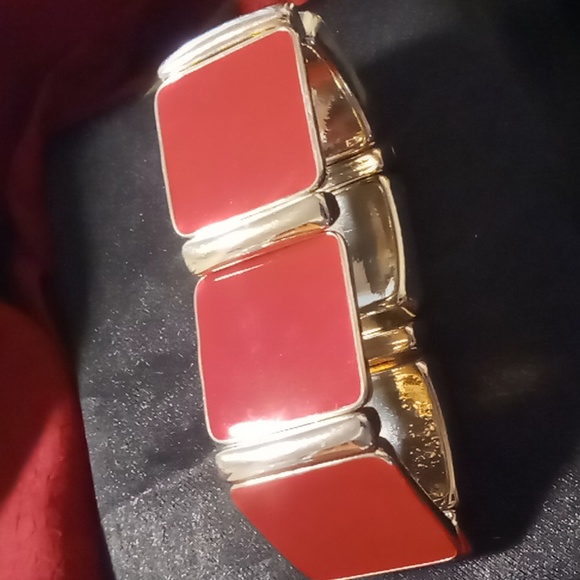 Vintage expandable bracelet red and gold tone. Large squares XXL size 9 - Picture 2 of 4